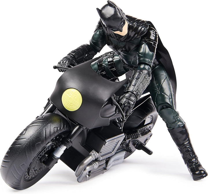 Spin Master Batman The Batman authentisches Bat-Cycle mit 30cm Batman-Actionfigur inkl. Stoffumhang
