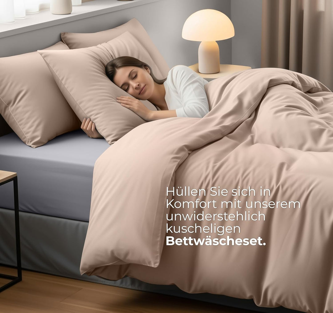 Utopia Bedding Bettwäsche Set - Mikrofaser Bettbezug 260x240 cm + 2 Kissenbezüge 65x65 cm - Beige 26