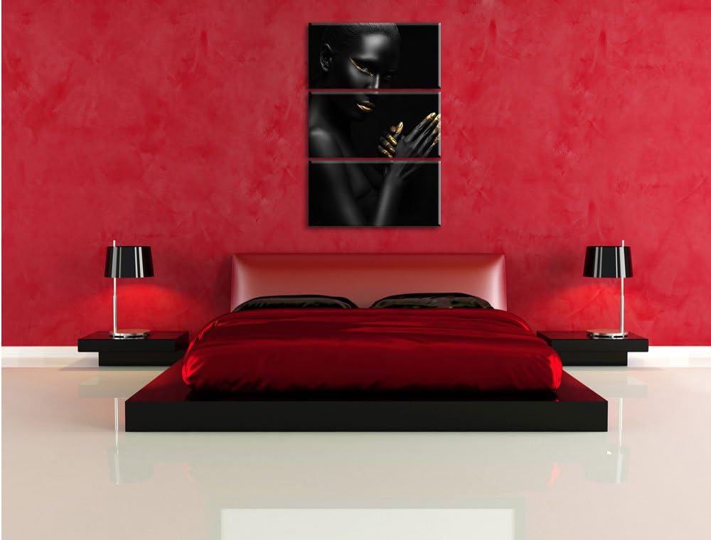 Pixxprint Frau mit goldenen Lippen / 3-Teilig/Gesamtmass 120cm Leinwandbild bespannt auf Holzrahmen/