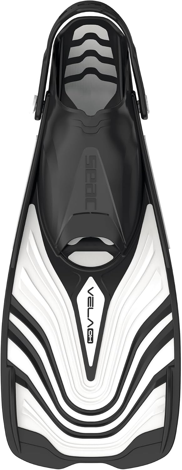 SEAC Vela Oh Kurze Flossen zum Schnorcheln und Schwimmen im Schwimmbad mit verstellbarem Riemen XS-S