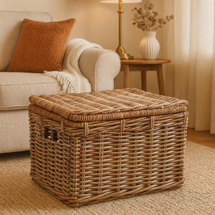 Kobolo Rattantruhe in Kubu Grey, gross 50x40x30 cm, handgefertigte Aufbewahrungsbox mit Deckel im La