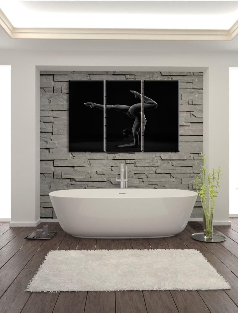 Pixxprint sexy Körper Einer Jungen Frau / 3-Teilig/Gesamtmass 120cm Leinwandbild bespannt auf Holzra