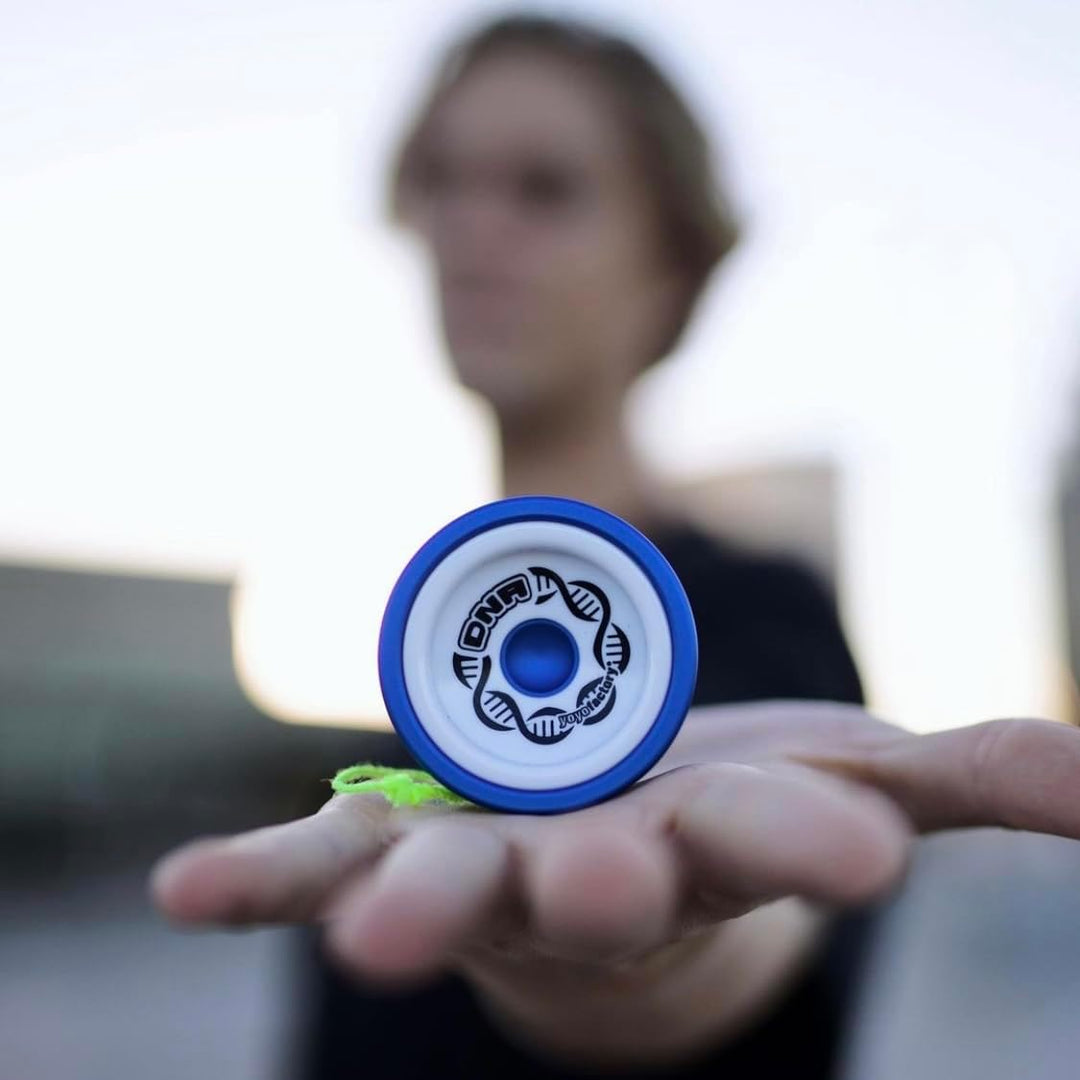 YoyoFactory DNA Yo-Yo - Rot Schwarz (Metall Yoyo, Schnur, Kugellager & Anleitung enthalten), Rot Sch