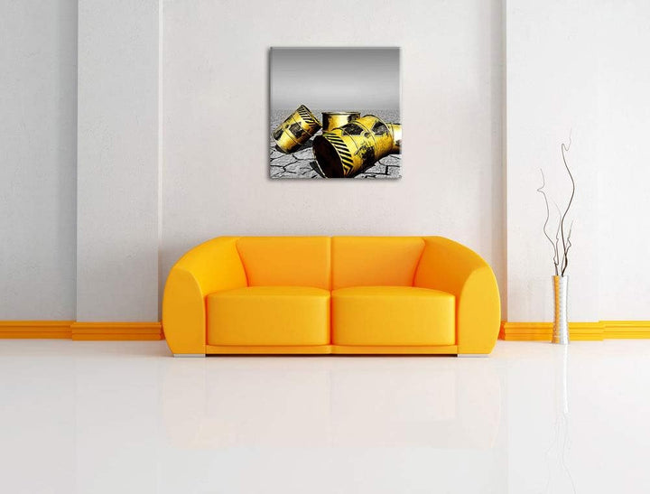 Pixxprint Atomfässer in Wüste als Leinwandbild/Grösse: 70x70 cm/Wandbild/Kunstdruck/fertig bespannt,