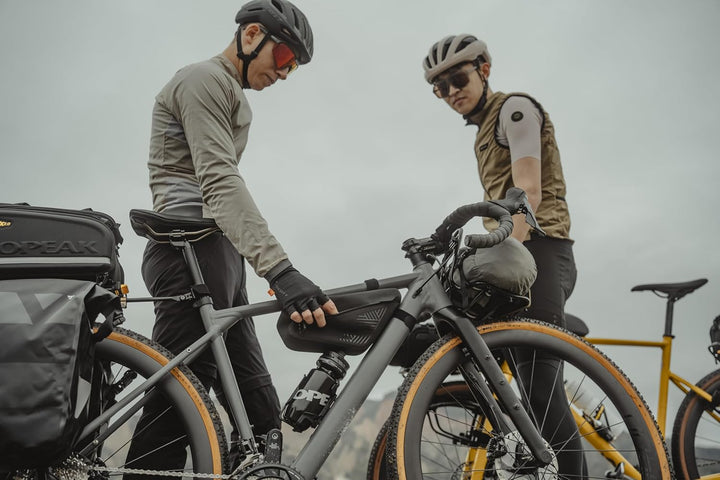 Topeak MidLoader DryBag S Rahmentasche Schwarz 2 L, wasserdichte Bikepacking Fahrradtasche aus TPU u