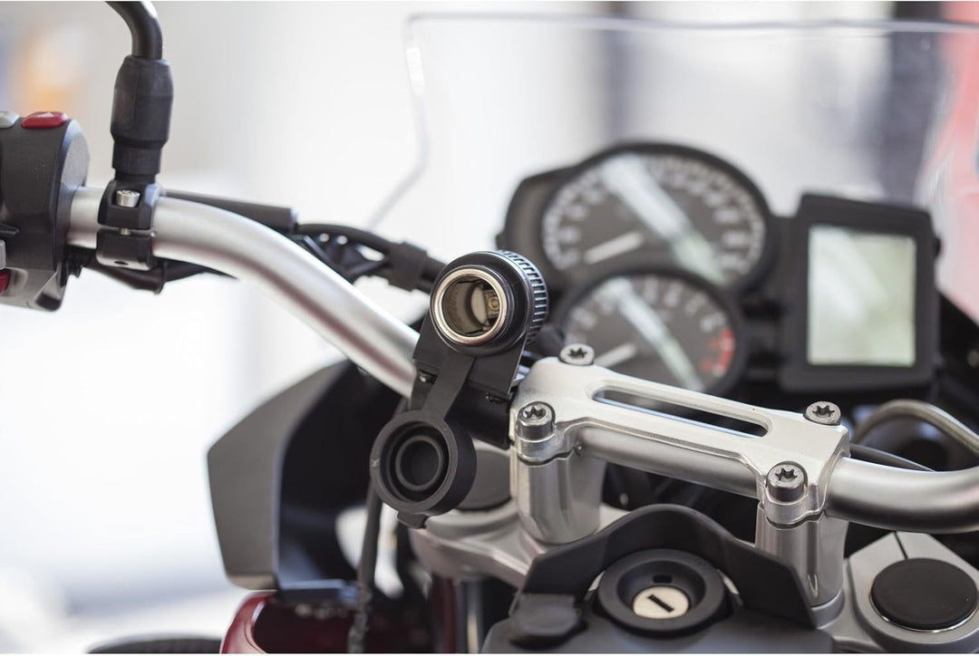 ACCMOTOSOCKET Handlebar lighter socket, Handlebar lighter socket
