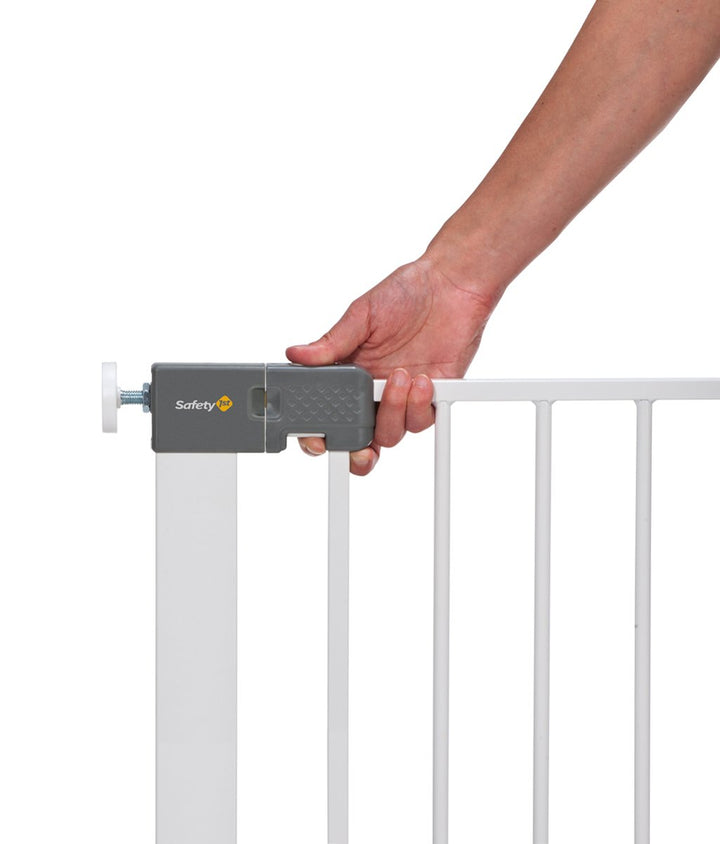 Safety 1st Quick Close Plus Treppenschutzgitter, extra sicheres Metall, Türschutzgitter zum Klemmen,