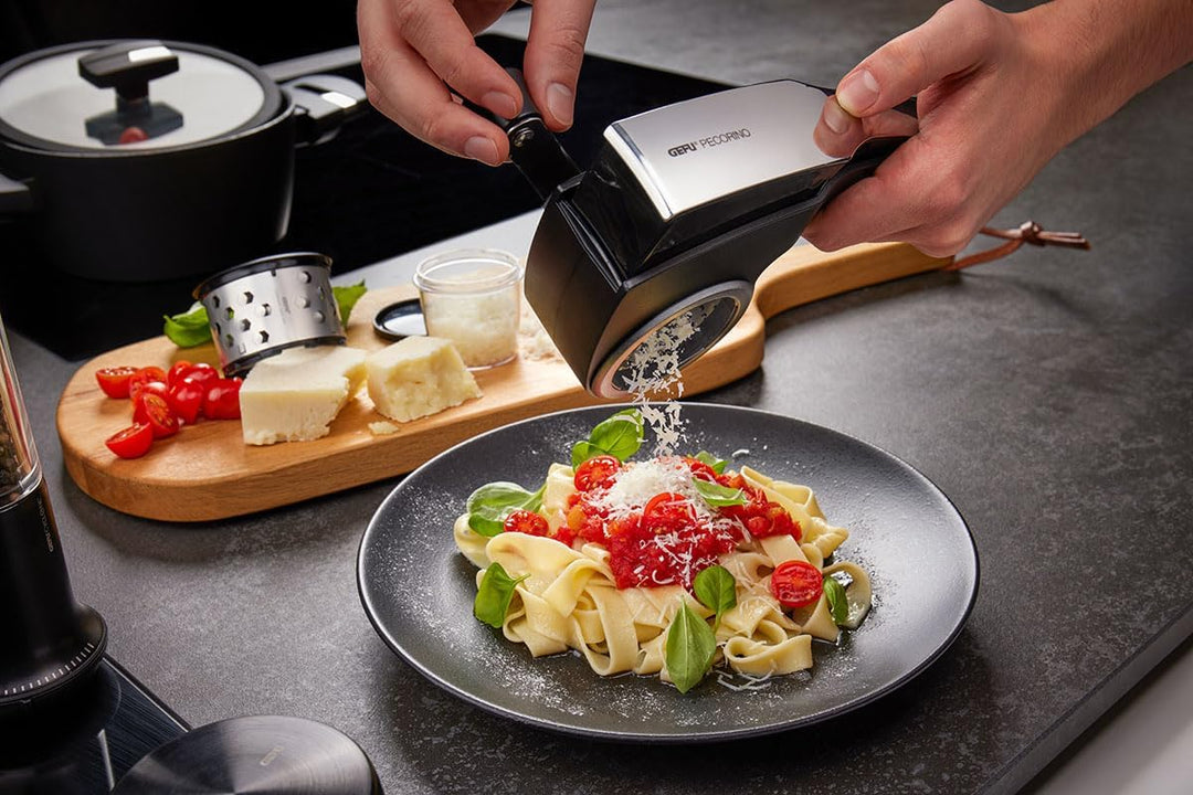 GEFU Trommelreibe PECORINO, 3 DIAMOND LASER CUT Trommeln (fein/grob/hobel), direkt in Behälter reibe