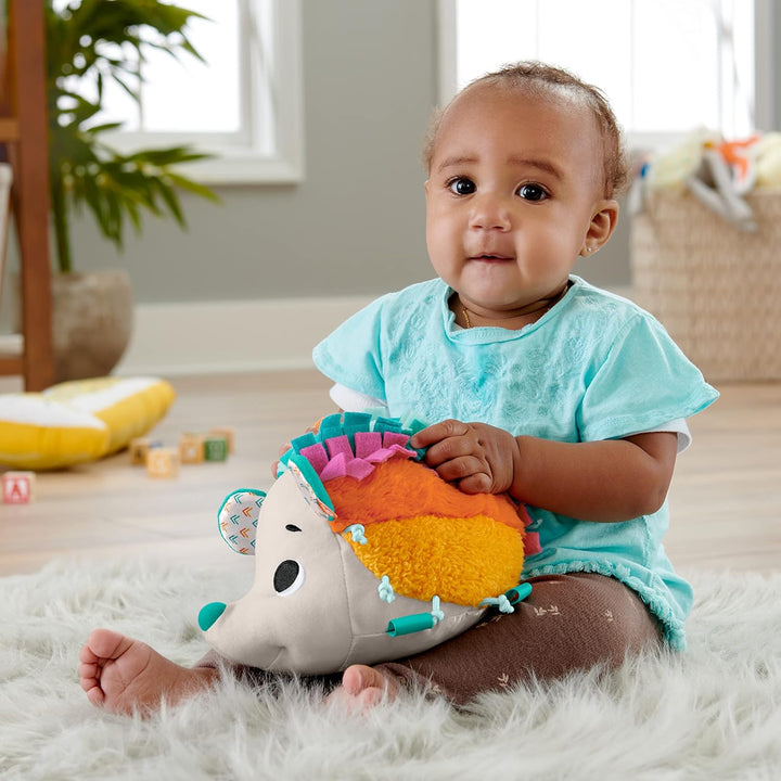 Fisher-Price HBP42 - Knuddel-Igel, Plüschspielzeug mit Geräuschen und Texturen, Babyspielzeug ab der