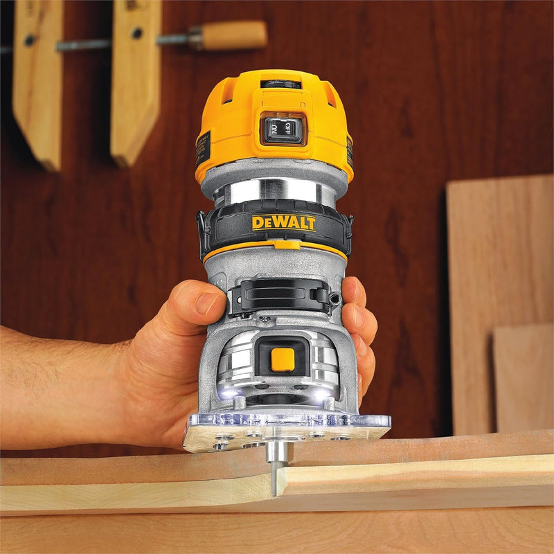 DeWalt Multifunktions-Fräse (900 W)