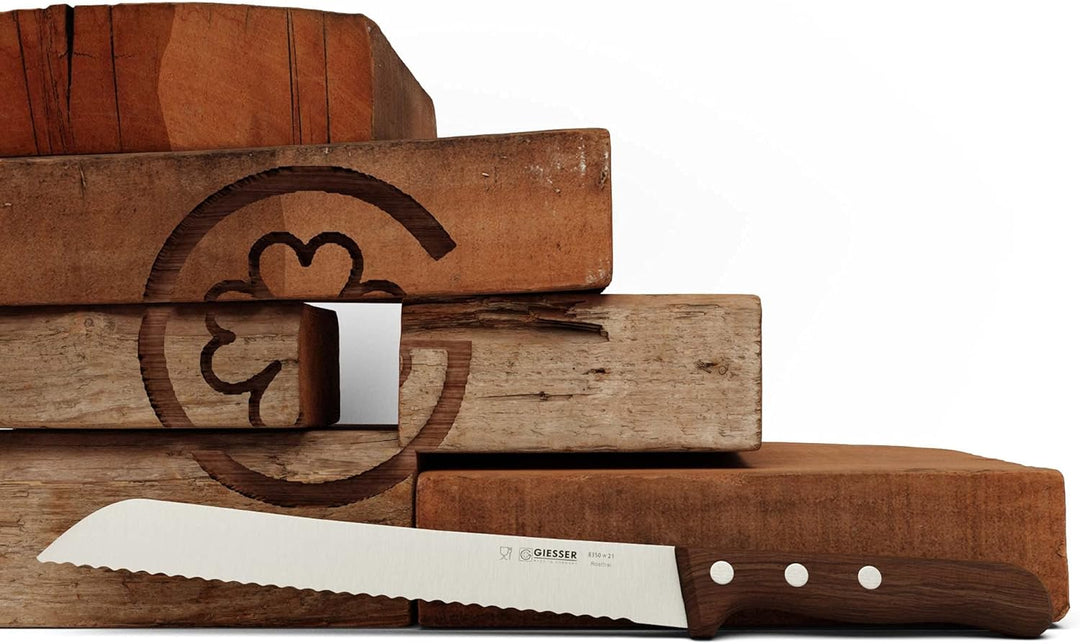 GIESSER seit 1776 - Made in Germany - Brotmesser mit Holzgriff rutschfest Kotibe, 21 cm, Wellenschli