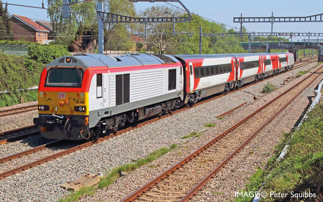 Hornby R40190 Transport für Wales, Mk4 DVT, 82229-Era 11 Coach, grau