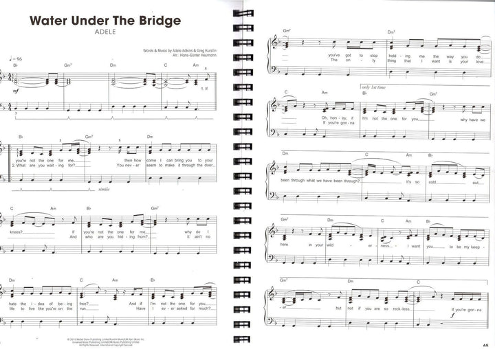 Piano gefällt mir! 50 Chart und Film Hits Band 7 - Notenbuch mit CD und mit bunter herzförmiger Note