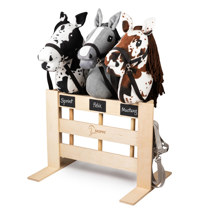 SKIPPI Hobby Horse Paddock für 3 Pferde, Hobby Horse Stall, Pferdestall, Box