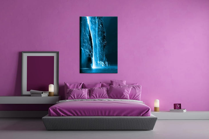 deyoli gigantischer Wasserfall Format: 100x70 Effekt: Monocrome Blau als Leinwand, Motiv fertig gera