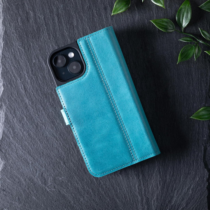 Snakehive Lederhülle für iPhone 15 - Vintage Handyhülle mit Standfunktion und KartenfäChern - Sc