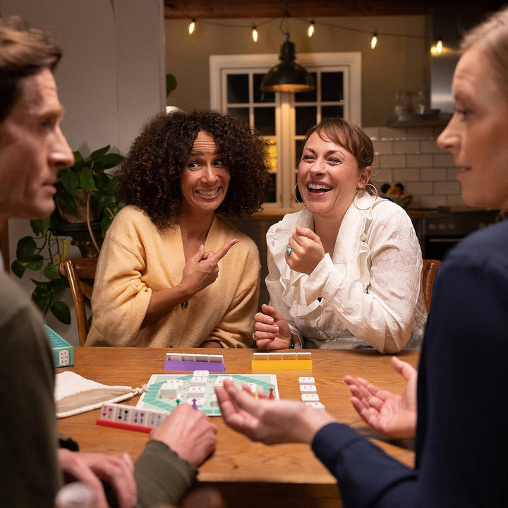 Bezzerwizzer Studio | SETUP | Familienspiel | Brettspiel | 2-4 Spieler | Ab 8+ Jahren | 25 Minuten |
