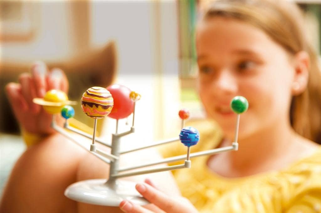 4M Kidz Labs Solar System Planetarium Model