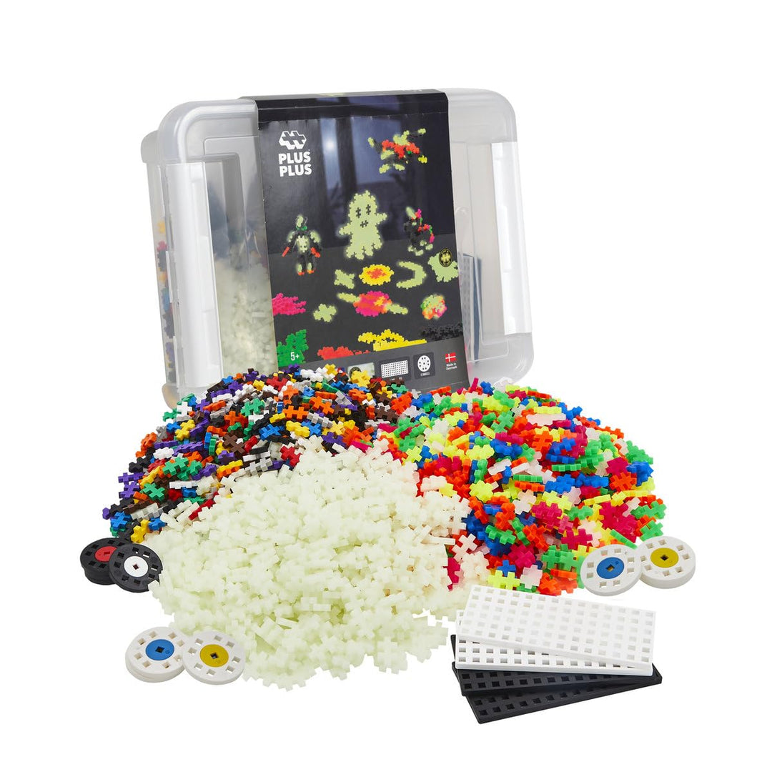 Plus-Plus 9603919 Geniales Konstruktionsspielzeug, Basic XXL Mega-Set, Glow in The Dark, Kreativ-Bau