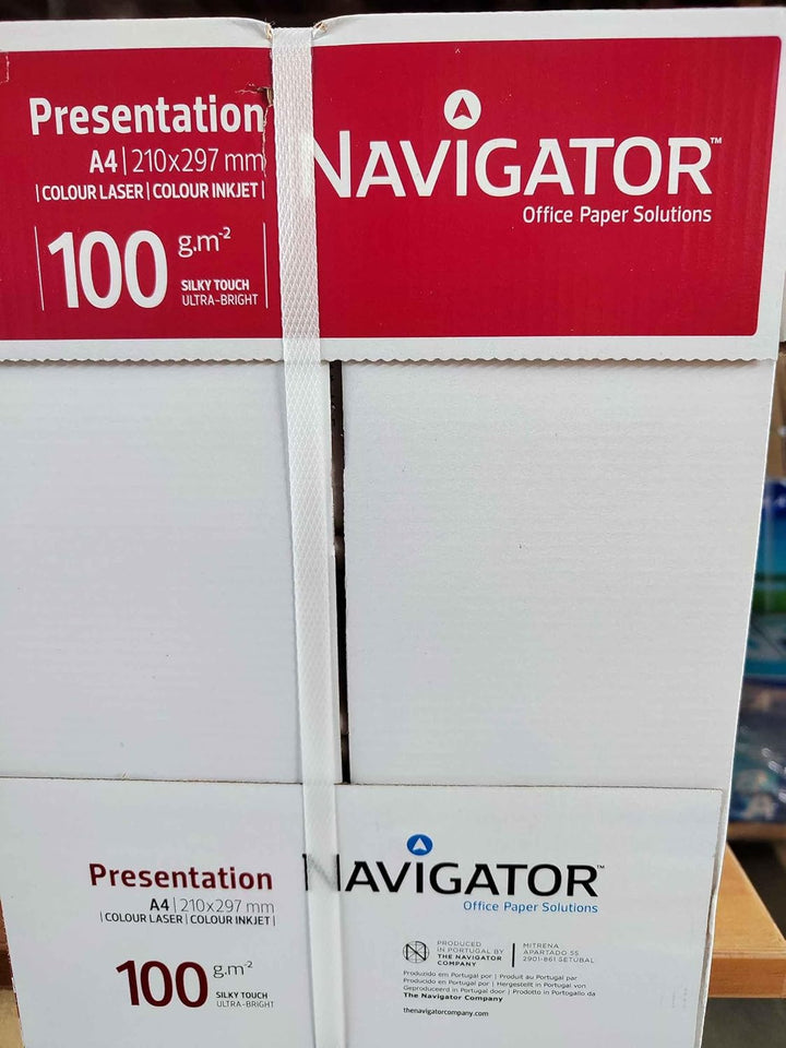 Igepa Navigator Presentation Kopierpapier A4 100g weiss sehr hohe Weisse, 5x500 Blatt (2500 Blatt) S