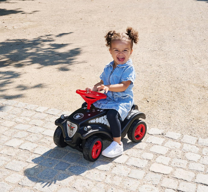 Big Bobby Car Classic Little Rocker - Rutschauto im dunklen Rock n‘ Roll-Design mit Breiten, extra l