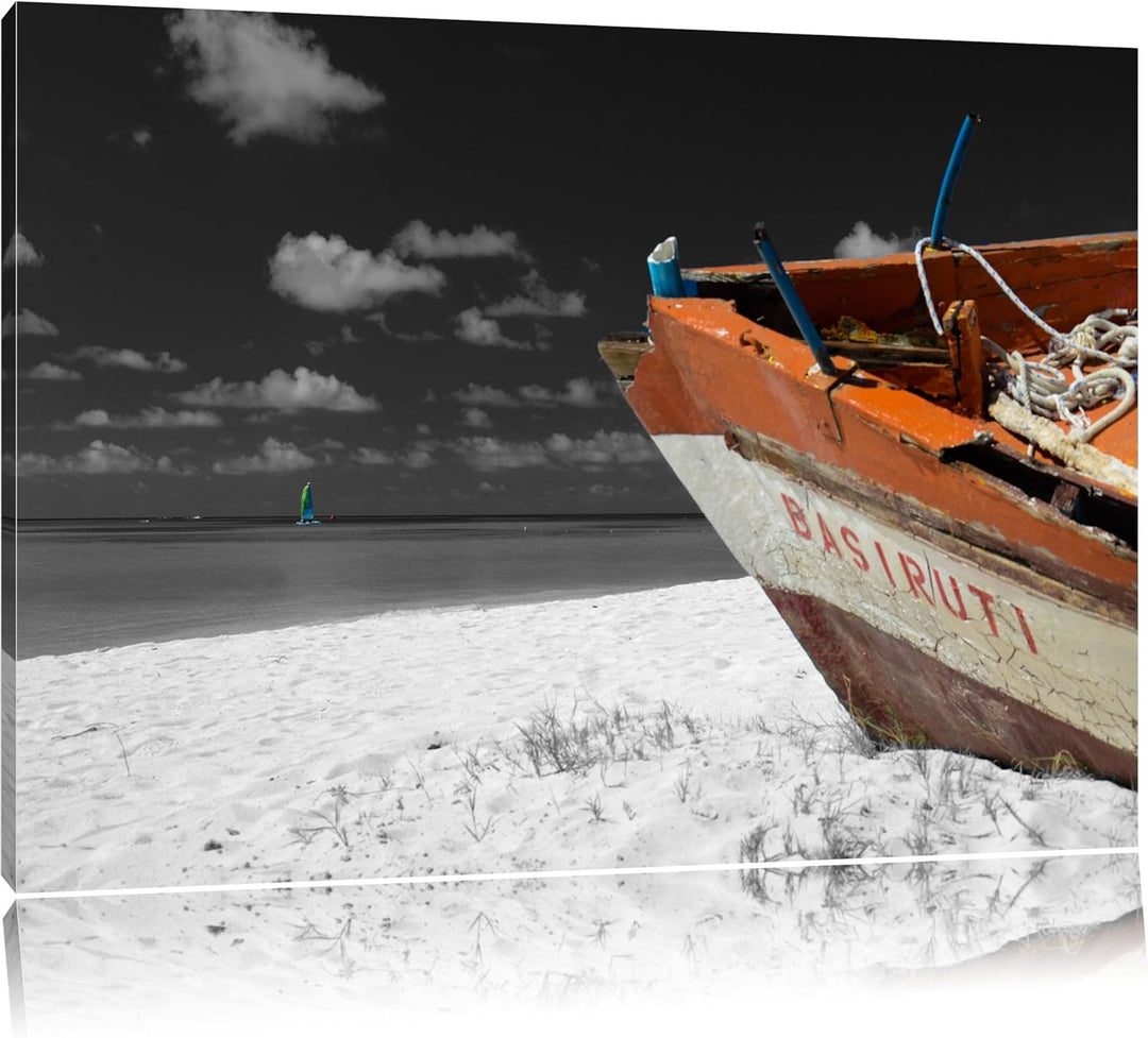 beeindruckendes Boot am Strand schwarz/weiss auf Leinwand, XXL riesige Bilder fertig gerahmt mit Kei