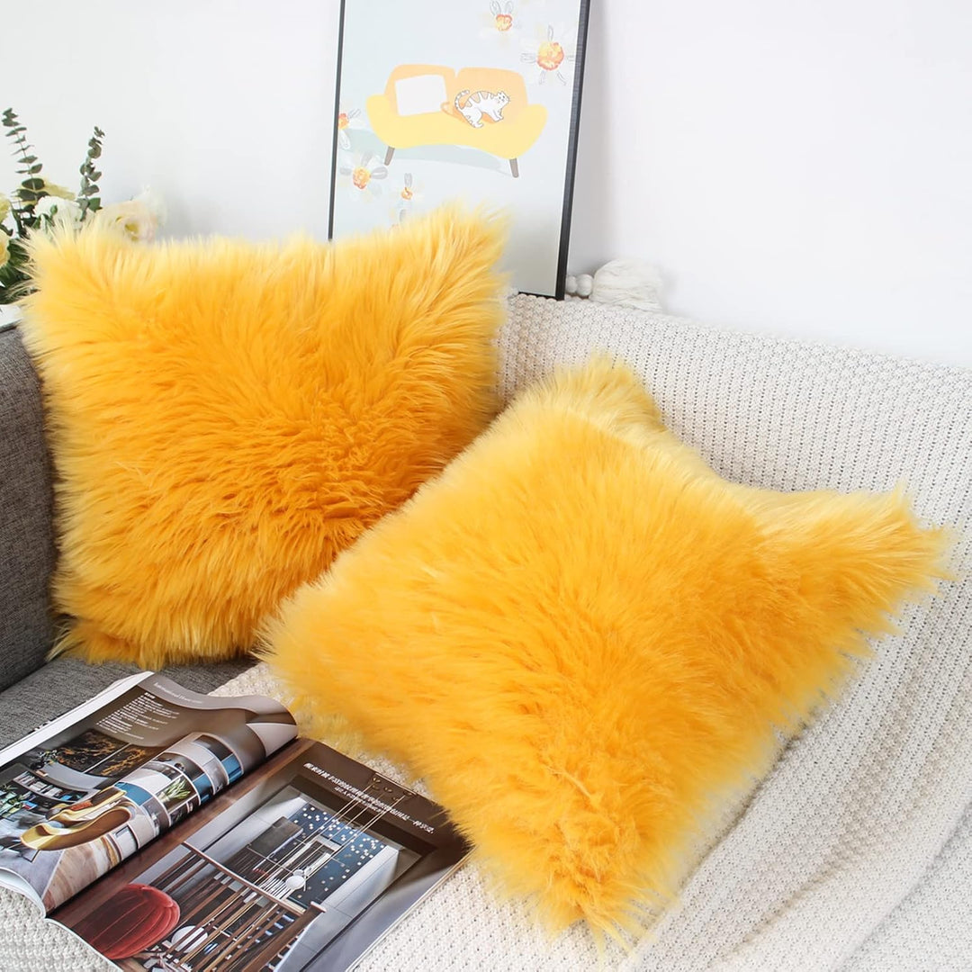 OYIMUA 2 Pcs Weicher Zierkissenbezüge Deko Kissen Schaffell Lammfell Kunstfell Langhaar Zierkissen K