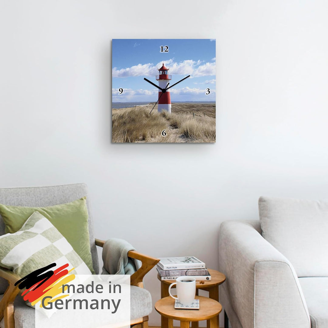 ARTLAND Wanduhr ohne Tickgeräusche Alu Quarzuhr 30x30 cm Quadratisch Lautlos Strand Meer Leuchtturm