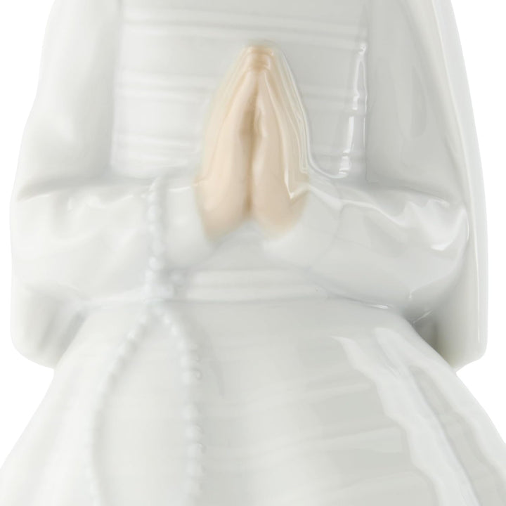 NAO Mädchen betend Porzellanfigur Kommunion