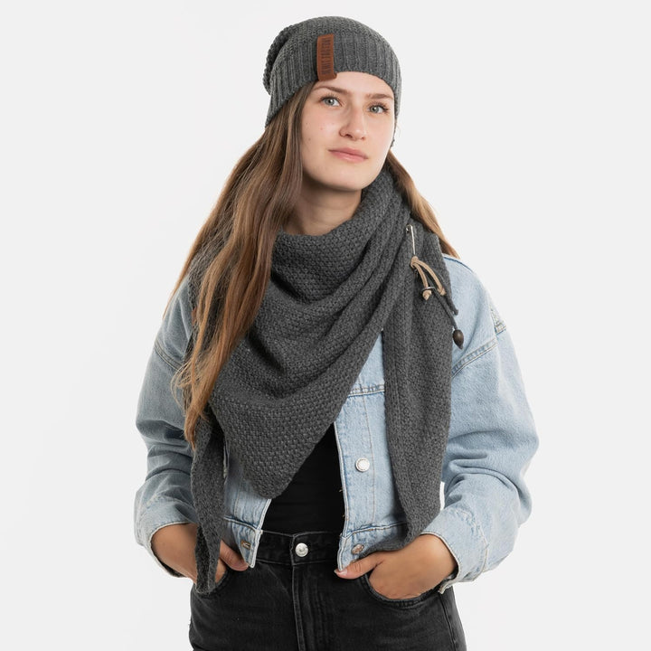 KNIT FACTORY - Dreiecksschal Coco - Damen Strickschal mit Wolle - Umschlagtuch für den Herbst und Wi