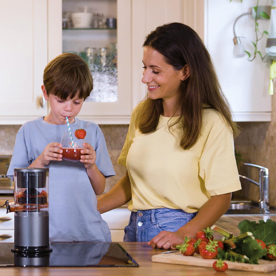 Livington JuiceBoost - tragbarer Akku Entsafter - 160ml Auffangbehälter - kabellos - Saftpresse klei