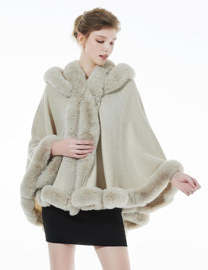 BEAUTELICATE Damen Kunstpelz Strick Poncho Cape Warm Umhang Gestrickt mit Kapuze Cardigan Brautjacke