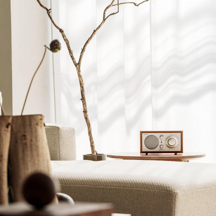 Tivoli Audio Model One BT Bluetooth UKW-/MW-Tisch Radio (Kirsche/Silber), Kirsche/Silber