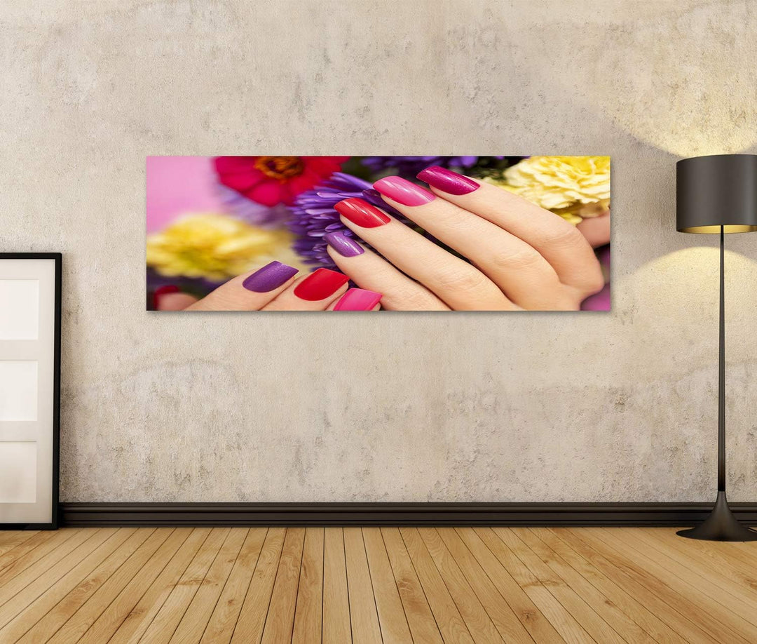 islandburner Bild auf Leinwand Nageldesign Blumen Farbiger Lack Frau Hand Bilder Wandbilder Poster L