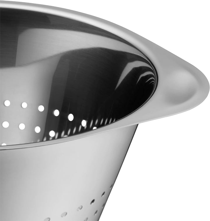 WMF Gourmet Sieb Edelstahl 24 cm, Seiher mit grossen Löchern, Nudelsieb, Küchensieb, Cromargan Edels