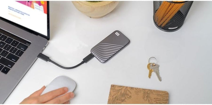 WD My Passport SSD 1 TB mobiler SSD Speicher (NVMe-Technologie, USB-C und USB 3.2 Gen-2 kompatibel,