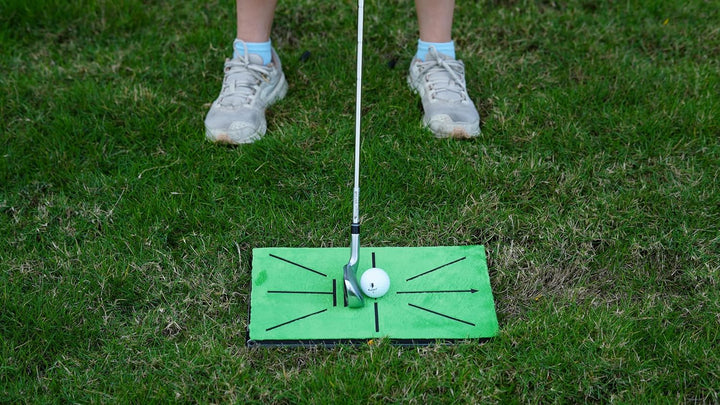Golf Schlagmatte – Schwungpfad-Erkennung, 35x24 cm AL-Basis mit 7cm Erdspiesse – Golf Trainingsmatte