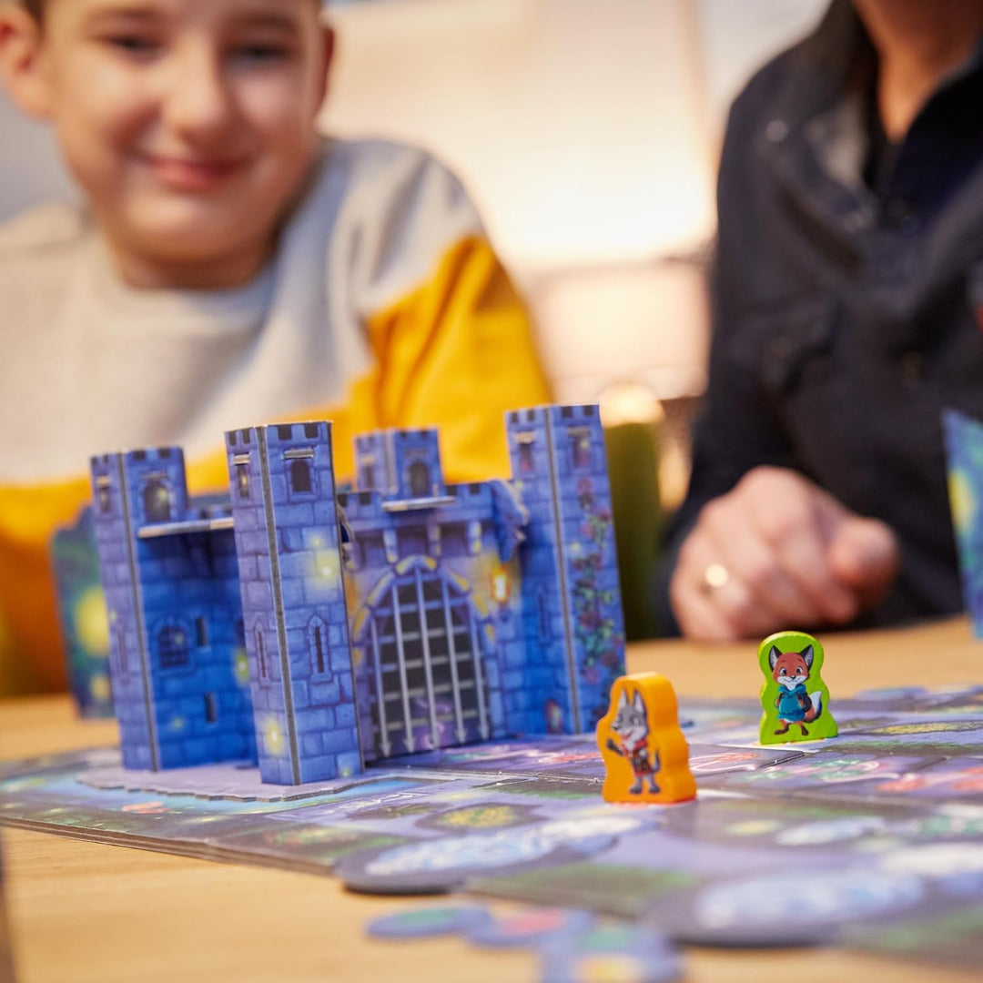HABA - Moonlight Heroes – Gesellschaftsspiel – Ein magisches Sammel- und Strategiespiel – 5 Jahre un