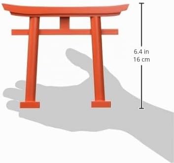 Kamidana-no-Sato Shinto-Schrein, Kamidana, kleines rotes Torii-Tor mit geraden Beinen, aus Japan
