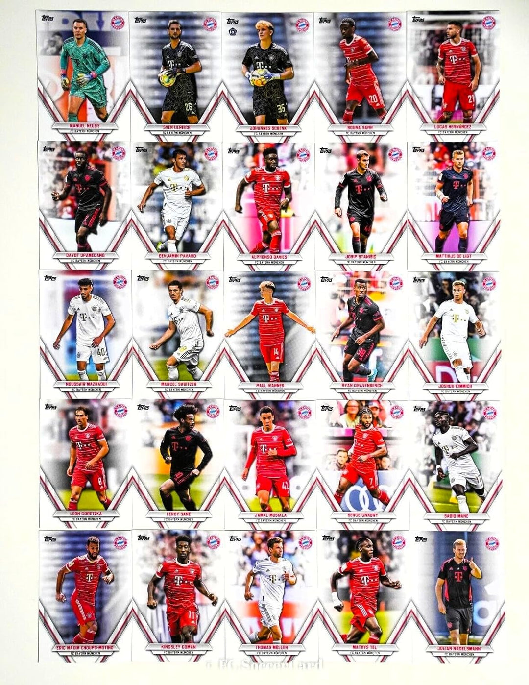 Topps FC Bayern München Team Set 2022-23 - Set 50 Basecards + 26 Inserts komplett Musiala Gwinn