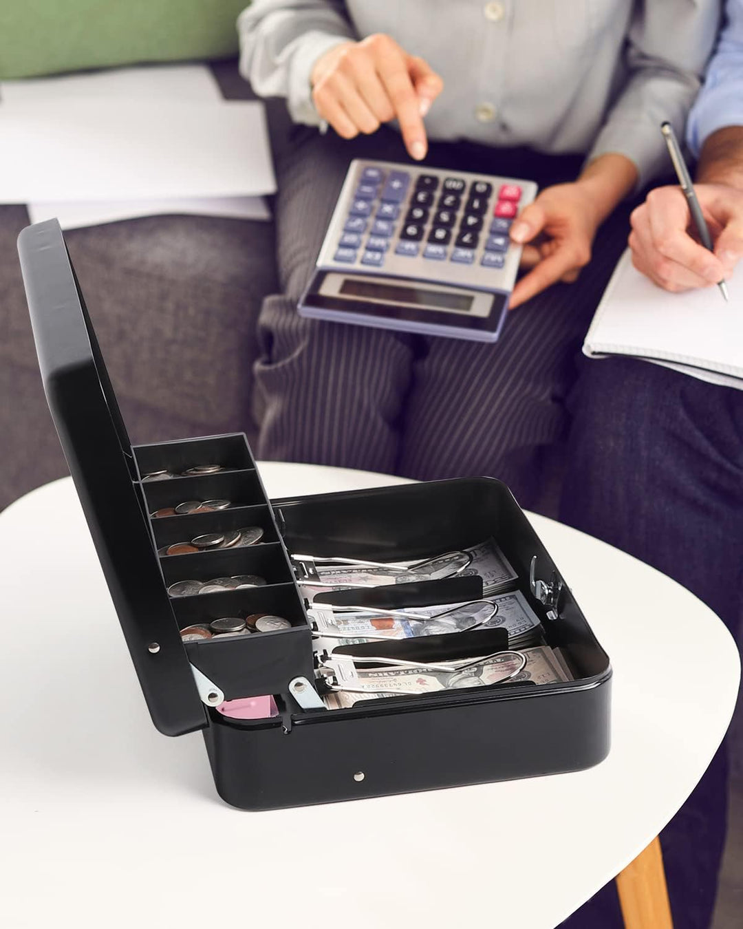 Geldkassette mit Geldablage und Schloss, Grosse Spardose für Bargeld, 5 Fächer, 4 gefedert, Geldtres
