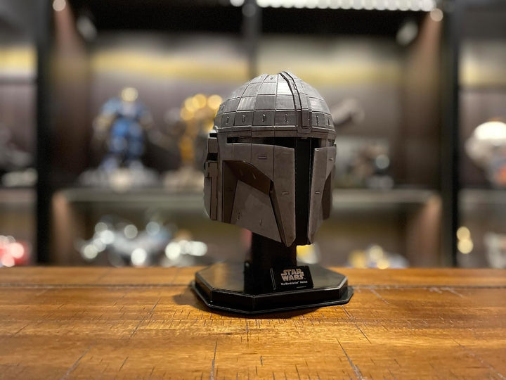 University Games U08522 Star Wars The Book of Boba Fett The Mandalorian's Helmet Model Kit