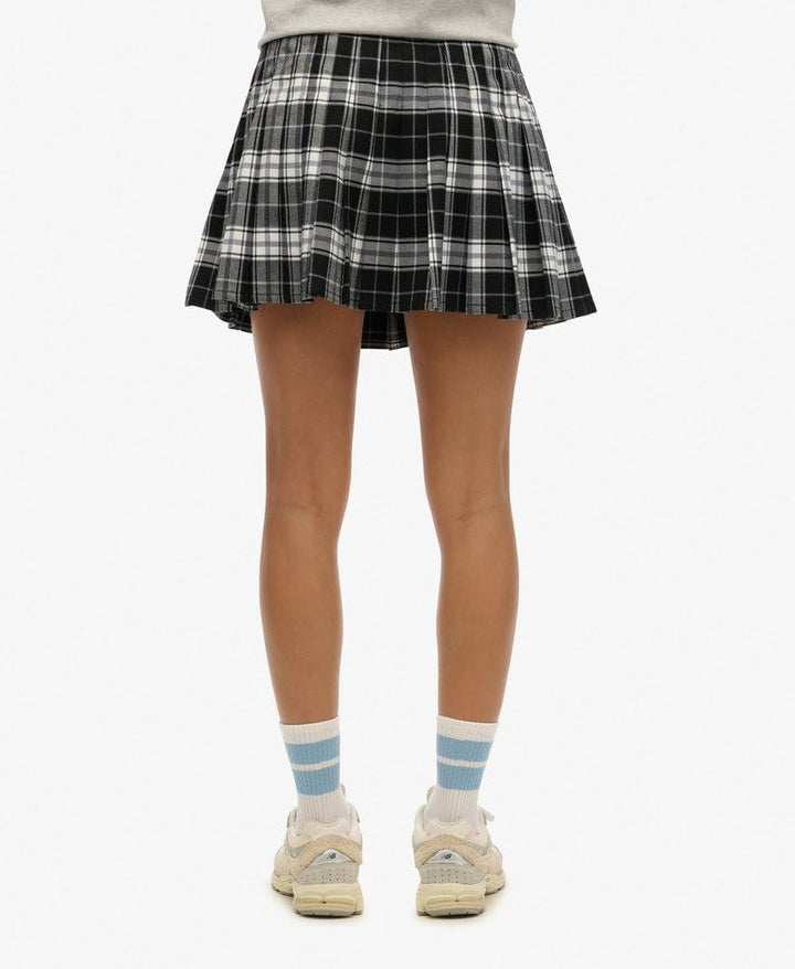 Superdry Damen Kariert, Gefaltet, Mini Rock 36 Kariert, Weiss/Schwarz, 36 Kariert, Weiß/Schwarz