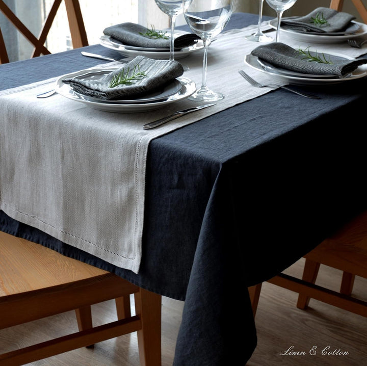 Linen &amp; Cotton Tischdecke Stoff Tischtuch Decke Nordic - 100% Leinen, Schwarz (137 x 140 cm) Mitteld