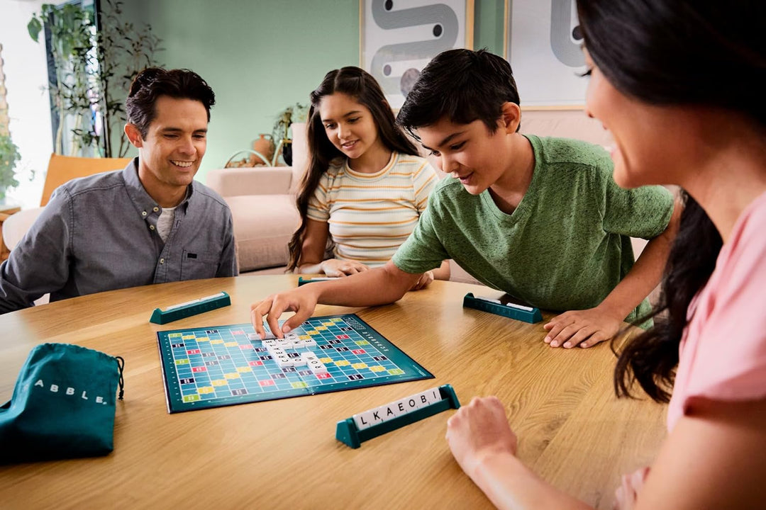 Mattel Games Scrabble Original, Englische Version, Gesellschaftsspiel, Brettspiel, Familienspiel, De