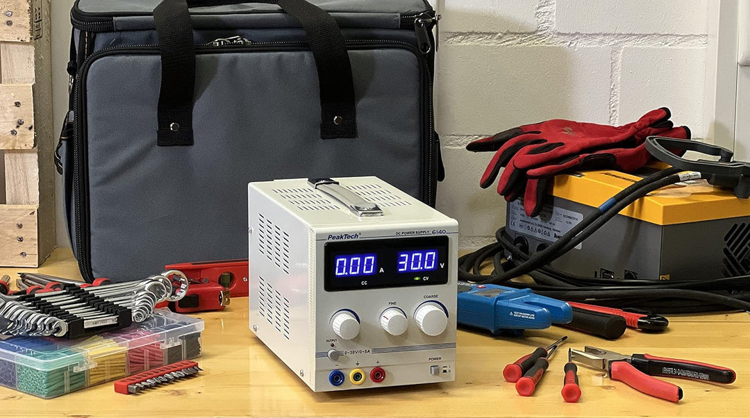 PeakTech Digtial Labornetzteil - Labornetzgerät 0-30V / 0-5A DC, stabilisiert, linear regelbar, 1 St