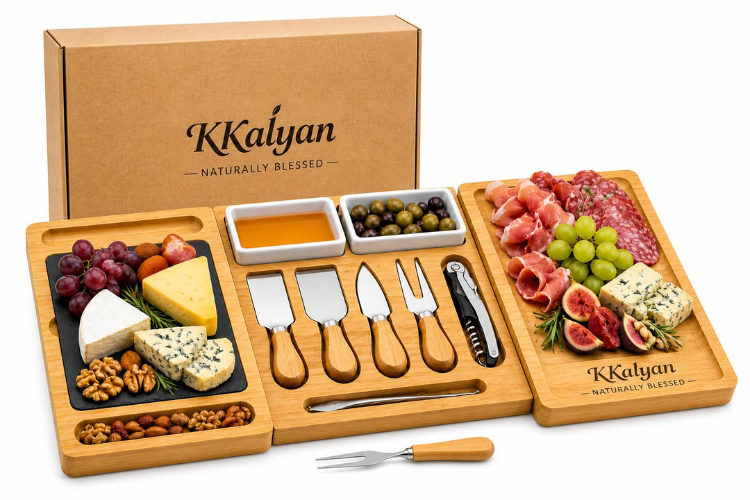 KKalyan Käsebrett Set aus Bambus – Ausziehbar auf 68 cm | Servierbrett mit Schieferplatte, 4 Käsemes