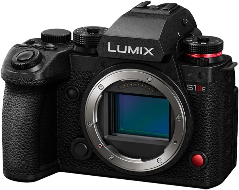 Panasonic LUMIX S1IIE Spiegellose Vollformatkamera, nur Gehäuse, 24 MP, CS4K 60p, 6K 30p Open Gate,