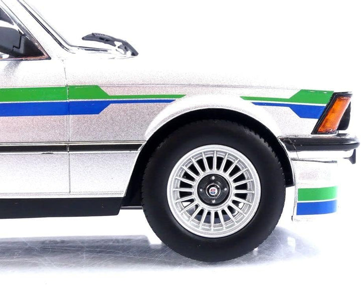 Kk Scale Models 181172S Miniaturauto aus der Kollektion, silberfarben