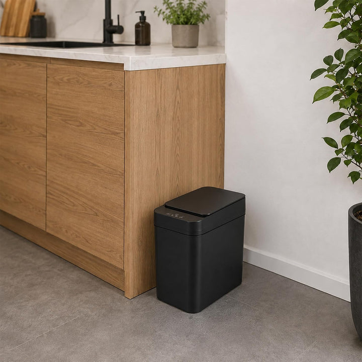 Relaxdays Mülleimer mit Sensor, 9 Liter, elektrischer Deckel, silber weiss, weiss
